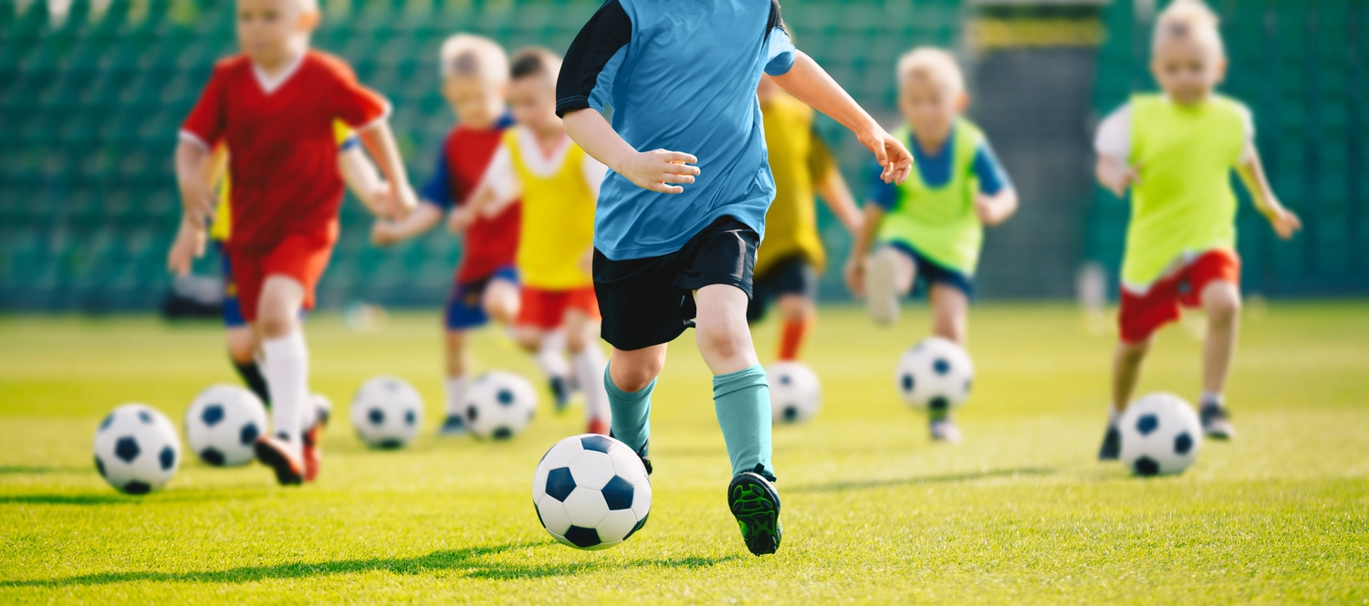 FC Friedrichstadt - Fußballverein - Fußballtraining für Kinder. Kinderfußballtraining